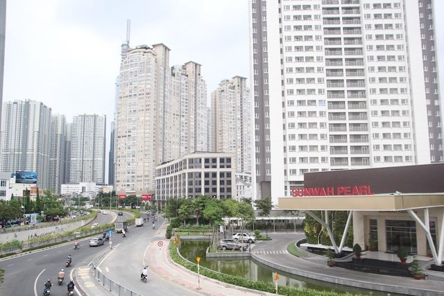 Năm 2020, TPHCM thu ngân sách hơn 370.000 tỷ đồng, cao hơn dự kiến - 1 Năm 2020, TPHCM thu ngân sách hơn 370.000 tỷ đồng, cao hơn dự kiến - 1