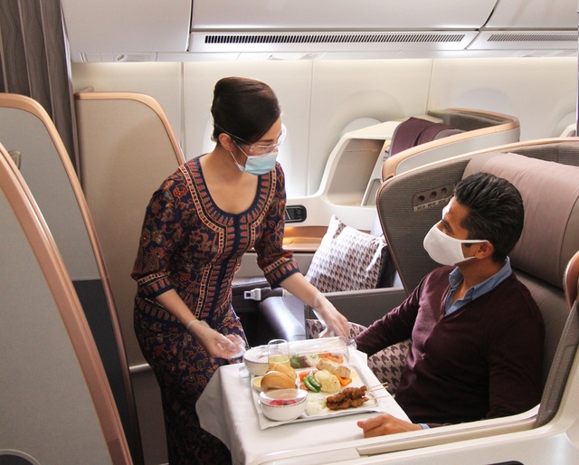 Singapore Airlines tăng cường biện pháp bảo vệ an toàn sức khỏe cho hành khách - 5 Singapore Airlines tăng cường biện pháp bảo vệ an toàn sức khỏe cho hành khách - 5
