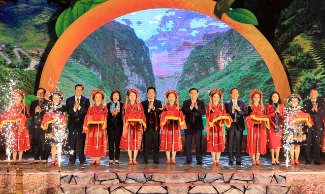 Hà Giang quảng bá văn hóa và sản vật cao nguyên đá giữa lòng Hà Nội - 1 Hà Giang quảng bá văn hóa và sản vật cao nguyên đá giữa lòng Hà Nội - 1