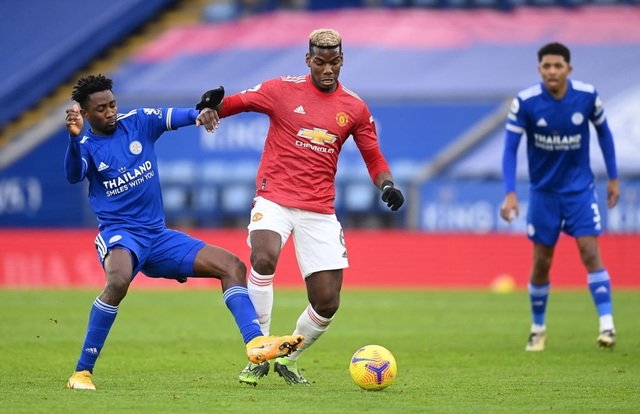 Hàng thủ lỏng lẻo, Man Utd tuột chiến thắng trước Leicester - 11