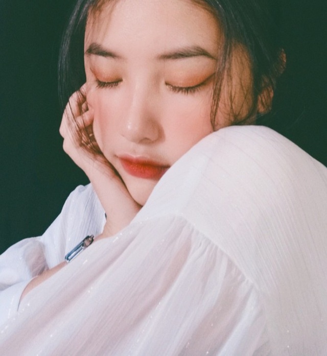 Nữ sinh lớp 10 với niềm đam mê làm mẫu ảnh - 9 Nữ sinh lớp 10 với niềm đam mê làm mẫu ảnh - 9