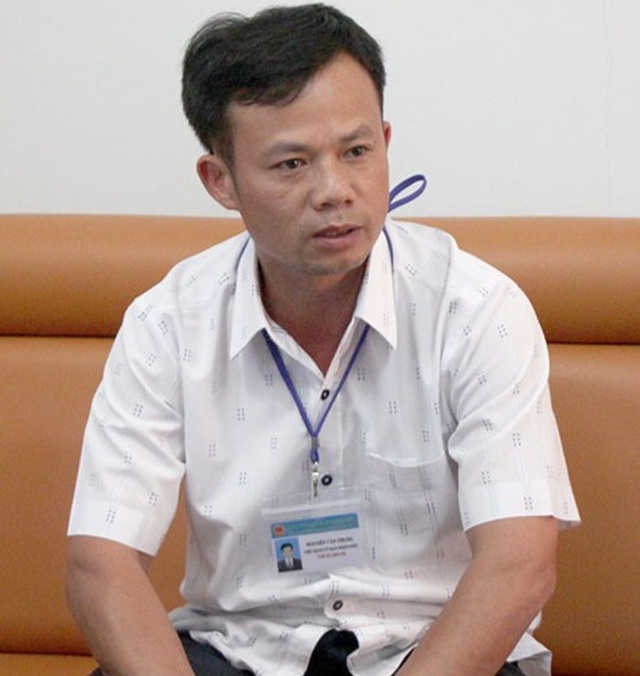 Khởi tố, bắt giam Chủ tịch xã tự ý tẩu tán gỗ tang vật - 1 Khởi tố, bắt giam Chủ tịch xã tự ý tẩu tán gỗ tang vật - 1