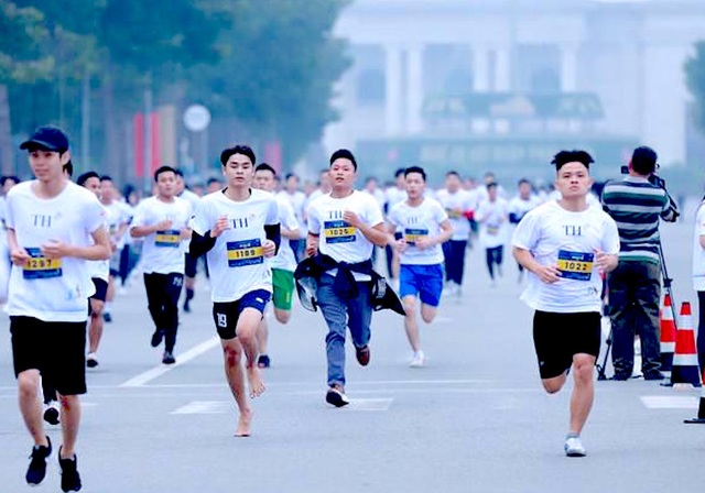 Hơn 3.500 học sinh, sinh viên Nghệ An tham gia giải chạy S-Race 2020 - 2 Hơn 3.500 học sinh, sinh viên Nghệ An tham gia giải chạy S-Race 2020 - 2