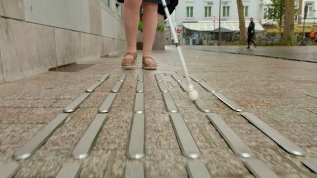 Người khuyết tật cần môi trường tiếp cận để thể hiện năng lực - 5 Người khuyết tật cần môi trường tiếp cận để thể hiện năng lực - 5