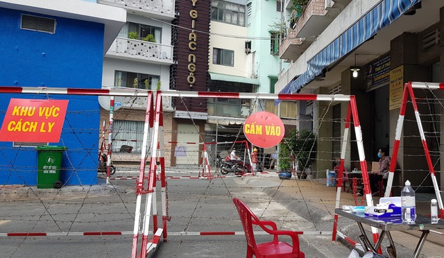 Nam thanh niên TP HCM mắc Covid-19 tiếp xúc với nhiều người - 6 Nam thanh niên TP HCM mắc Covid-19 tiếp xúc với nhiều người - 6