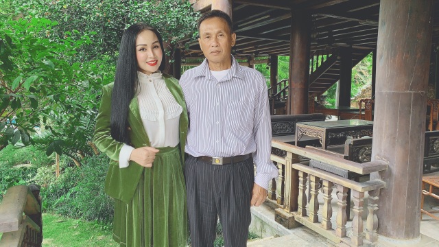 Sao Mai Khánh Ly làm album nhạc dân gian tặng bố - 3 Sao Mai Khánh Ly làm album nhạc dân gian tặng bố - 3