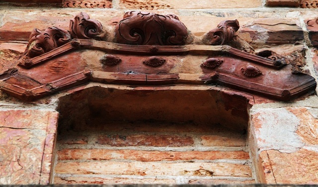 Close-up of the most beautiful stupa in the North, built with 13 thousand ancient terracotta bricks - 11