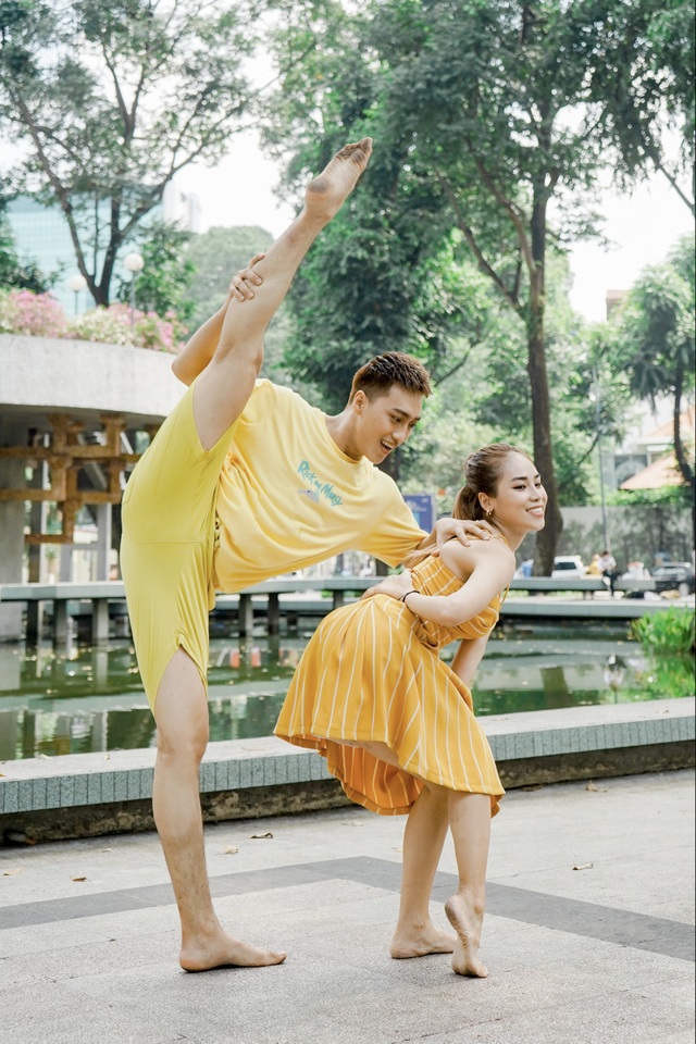 Xuân Thảo - Đình Lộc gác lại âu lo để đón năm mới - 2 Xuân Thảo - Đình Lộc gác lại âu lo để đón năm mới - 2
