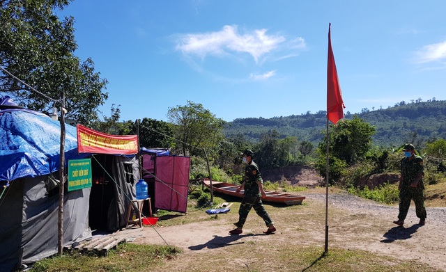 Bộ đội Biên phòng đón tết nơi biên giới canh người nhập cảnh trái phép - 4 Bộ đội Biên phòng đón tết nơi biên giới canh người nhập cảnh trái phép - 4