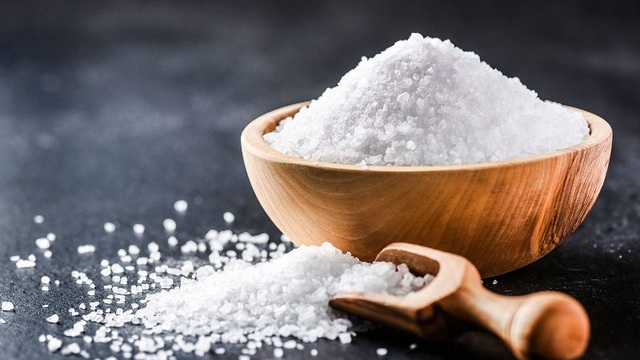Ăn nhiều muối làm tăng nguy cơ phát triển ung thư dạ dày - 1