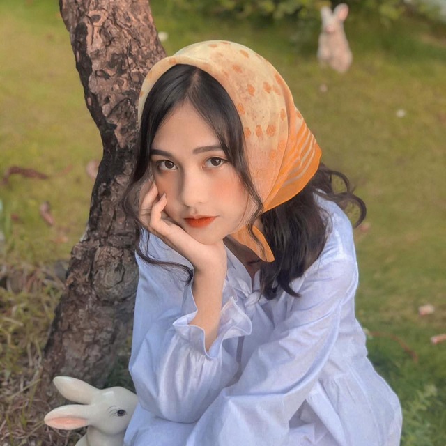 Nữ sinh Hòa Bình đẹp trong veo đốn tim người đối diện - 4 Nữ sinh Hòa Bình đẹp trong veo đốn tim người đối diện - 4