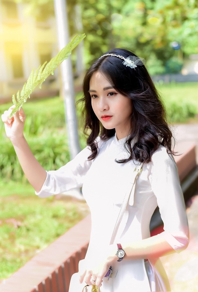 Nữ sinh Hòa Bình đẹp trong veo đốn tim người đối diện - 8 Nữ sinh Hòa Bình đẹp trong veo đốn tim người đối diện - 8