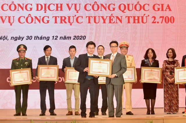 2.700 thủ tục có thể ngồi nhà thao tác, tiết kiệm 8.000 tỷ đồng/năm - 2