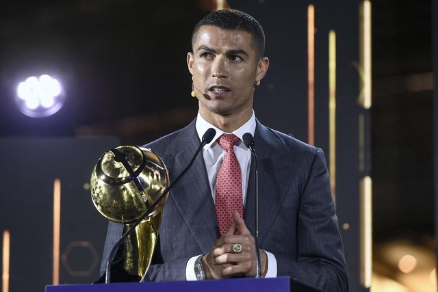 C.Ronaldo thổ lộ mục tiêu lớn nhất trước khi giải nghệ - 2 C.Ronaldo thổ lộ mục tiêu lớn nhất trước khi giải nghệ - 2