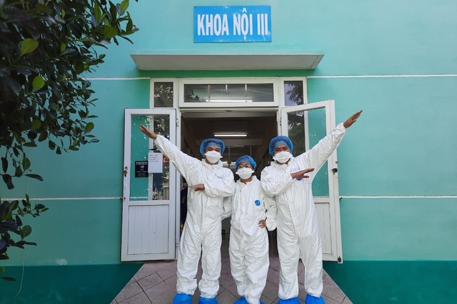 Nhìn lại 2020, năm đặc biệt của Bệnh viện Phổi Đà Nẵng - 4 Nhìn lại 2020, năm đặc biệt của Bệnh viện Phổi Đà Nẵng - 4