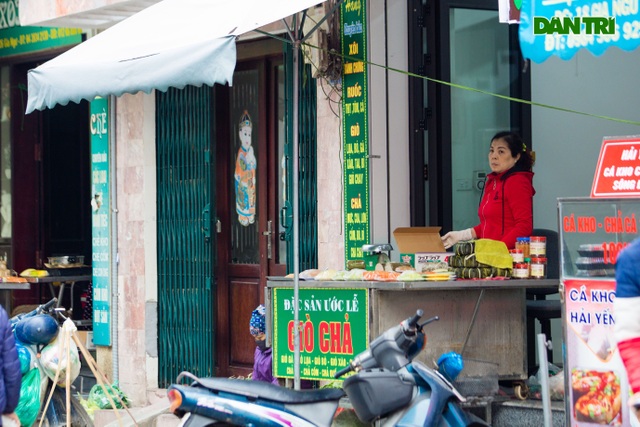 Cảnh vắng vẻ đìu hiu chưa từng có ở khu chợ sắm Tết của nhà giàu Hà Nội - 13 Cảnh vắng vẻ đìu hiu chưa từng có ở khu chợ sắm Tết của nhà giàu Hà Nội - 13