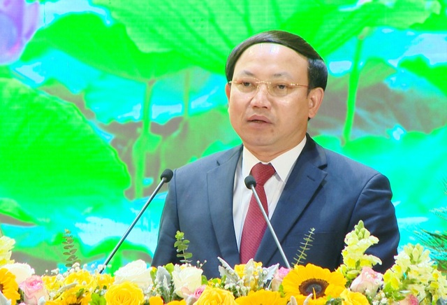 Báo chí thông tin kịp thời, trung thực - 2 Báo chí thông tin kịp thời, trung thực - 2