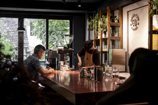 Mang đến cho thế hệ trẻ nhiều cảm nhận hơn về hạt cà phê Việt Nam - 2 Mang đến cho thế hệ trẻ nhiều cảm nhận hơn về hạt cà phê Việt Nam - 2