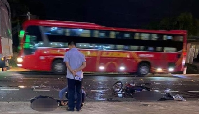 Hai thanh niên tử nạn trên đường về quê nghỉ tết - 1 Hai thanh niên tử nạn trên đường về quê nghỉ tết - 1
