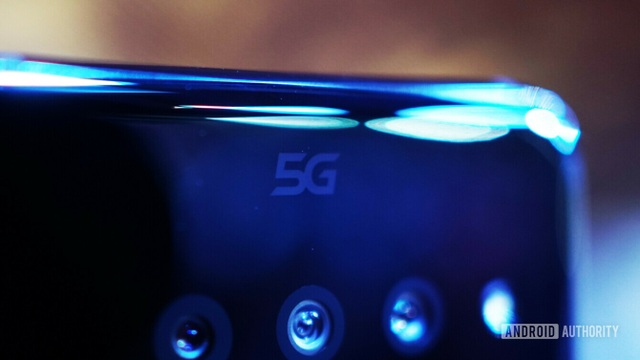 7 điều các nhà sản xuất smartphone cần phải dừng lại ngay trong năm 2021 - 1 7 điều các nhà sản xuất smartphone cần phải dừng lại ngay trong năm 2021 - 1