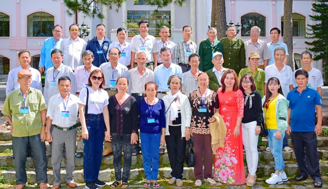 Sóc Trăng: Nữ cán bộ làm chính sách người có công bằng tất cả tấm lòng - 2 Sóc Trăng: Nữ cán bộ làm chính sách người có công bằng tất cả tấm lòng - 2