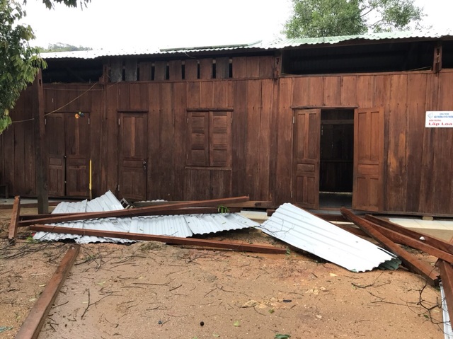 Bão giật tung mái trường, thầy trò Lấp Loa mơ lớp học kiên cố - 9 Bão giật tung mái trường, thầy trò Lấp Loa mơ lớp học kiên cố - 9