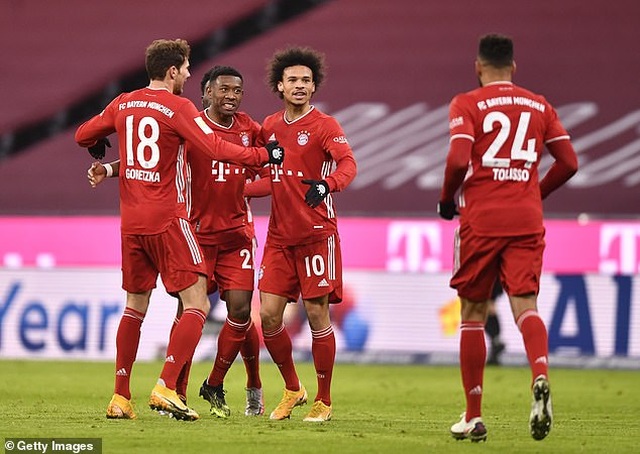 Lewandowski lập cú đúp, Bayern Munich ngược dòng khó tin - 4 Lewandowski lập cú đúp, Bayern Munich ngược dòng khó tin - 4