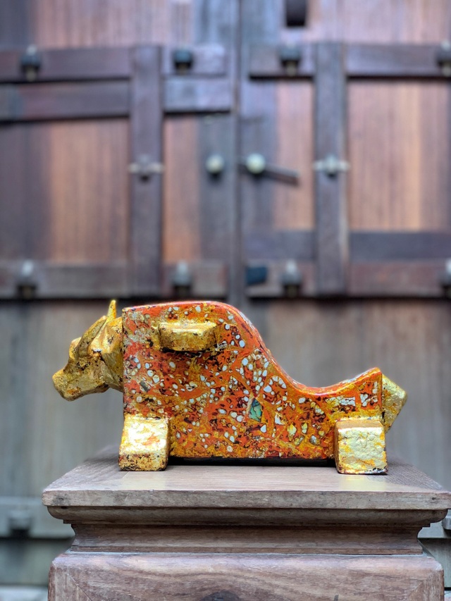 Gold-plated wooden buffaloes 1010 in an old village near Hanoi - 1