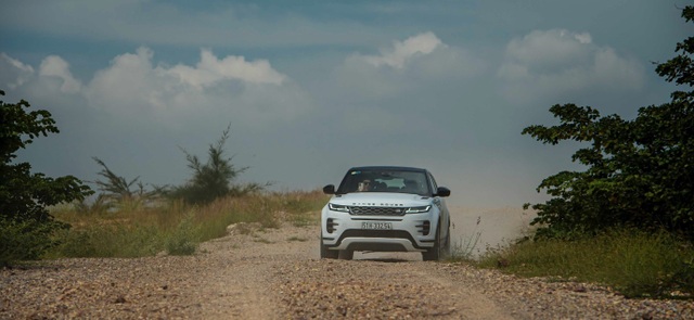 Chương trình bán hàng cuối năm của Jaguar Land Rover Việt Nam - 1 Chương trình bán hàng cuối năm của Jaguar Land Rover Việt Nam - 1