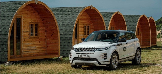 Chương trình bán hàng cuối năm của Jaguar Land Rover Việt Nam - 3 Chương trình bán hàng cuối năm của Jaguar Land Rover Việt Nam - 3