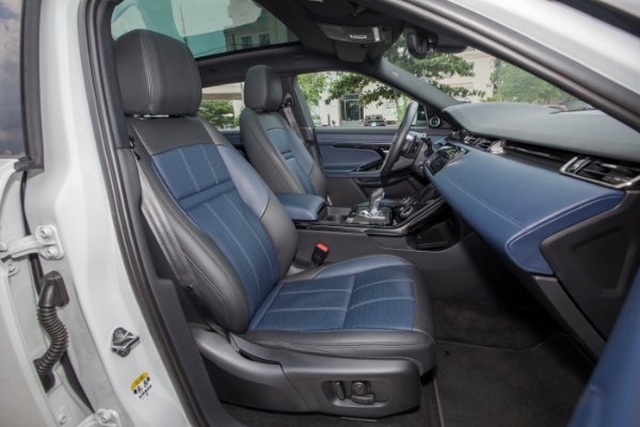Chương trình bán hàng cuối năm của Jaguar Land Rover Việt Nam - 4 Chương trình bán hàng cuối năm của Jaguar Land Rover Việt Nam - 4