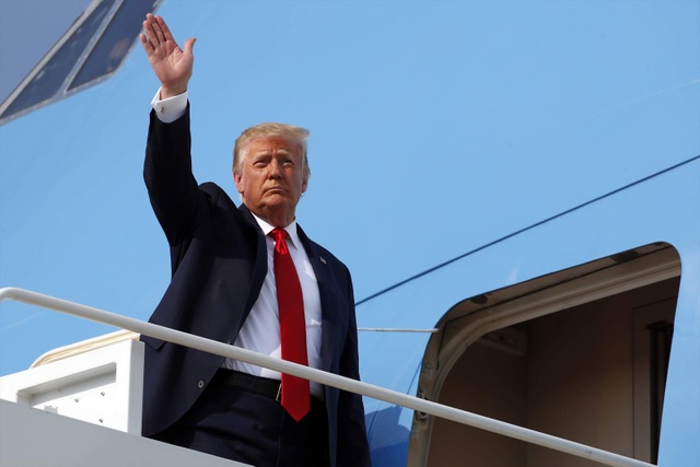 Rộ tin ông Trump rời khỏi Mỹ trước ngày ông Biden nhậm chức - 1 Rộ tin ông Trump rời khỏi Mỹ trước ngày ông Biden nhậm chức - 1