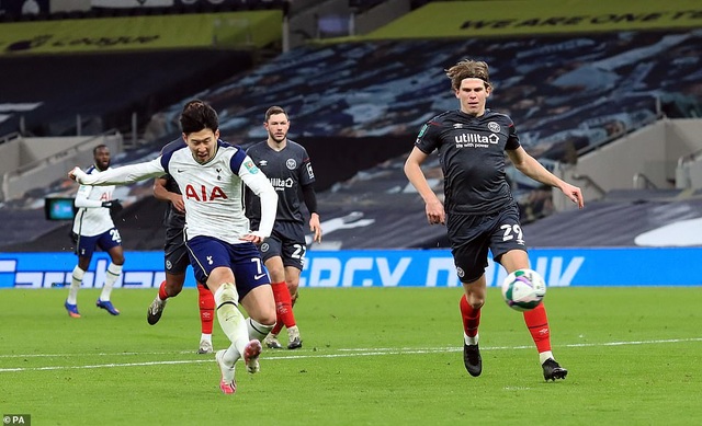 Khoảnh khắc Son Heung Min tỏa sáng đưa Tottenham vào chung kết League Cup - 14 Khoảnh khắc Son Heung Min tỏa sáng đưa Tottenham vào chung kết League Cup - 14