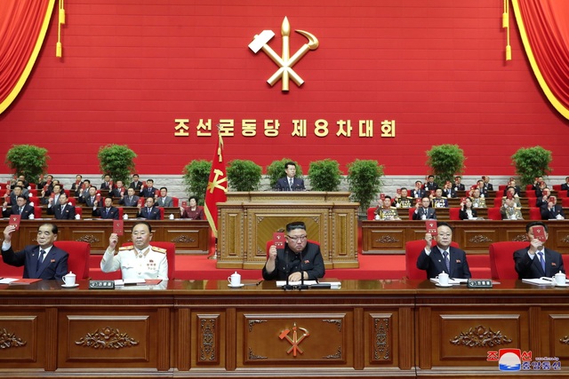 Ông Kim Jong-un thừa nhận kế hoạch kinh tế thất bại - 5 Ông Kim Jong-un thừa nhận kế hoạch kinh tế thất bại - 5