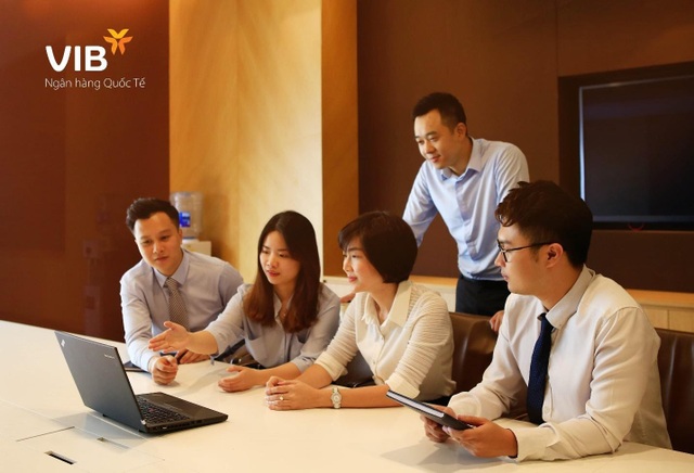 Ngân hàng thu hút nhân tài bằng công nghệ - 1 Ngân hàng thu hút nhân tài bằng công nghệ - 1