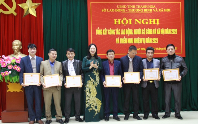 Thanh Hóa: hơn 62.000 lao động được tạo việc làm mới trong năm 2020 - 2 Thanh Hóa: hơn 62.000 lao động được tạo việc làm mới trong năm 2020 - 2