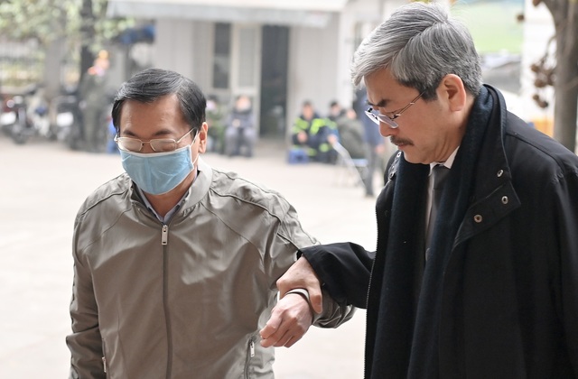 393b8894f09600c85987.jpg Xét xử Vũ Huy Hoàng