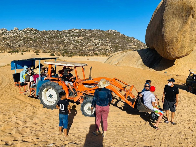 The rocky rock that seemed to be falling in Mui Dinh attracted young people to check-in - 4