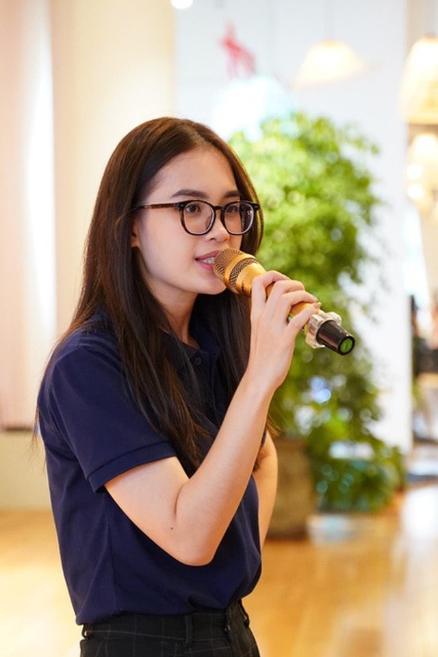 6 nữ sinh trường Báo xinh đẹp sắc sảo và tài năng - 7 6 nữ sinh trường Báo xinh đẹp sắc sảo và tài năng - 7