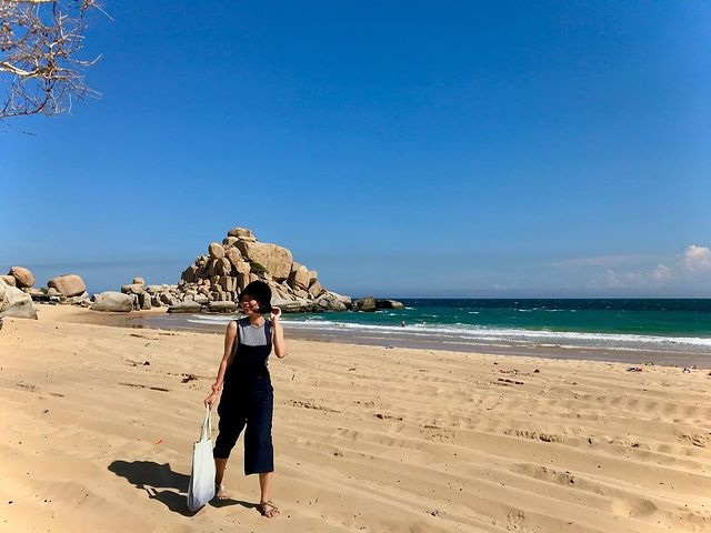 The rocky rock that seemed about to fall in Mui Dinh attracted young people to check-in - 6