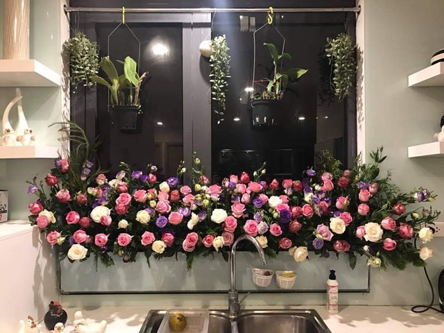 Vườn hoa khổng lồ trên sân thượng của người phụ nữ Hà Nội - 15 Vườn hoa khổng lồ trên sân thượng của người phụ nữ Hà Nội - 15