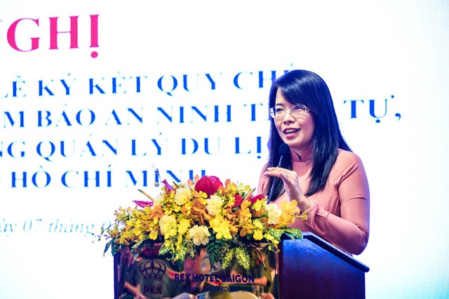TPHCM quyết dẹp vấn nạn cướp giật tài sản du khách - 3 TPHCM quyết dẹp vấn nạn cướp giật tài sản du khách - 3