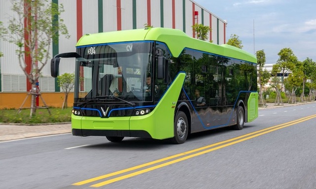 Báo nước ngoài: VinFast là điểm sáng ngành ô tô Việt Nam trong 2020 - 3 Báo nước ngoài: VinFast là điểm sáng ngành ô tô Việt Nam trong 2020 - 3