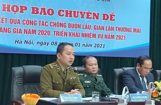 Quản lý thị trường nói gì khi nghi vấn lộ thông tin đánh hàng lậu? - 1 Quản lý thị trường nói gì khi nghi vấn lộ thông tin đánh hàng lậu? - 1