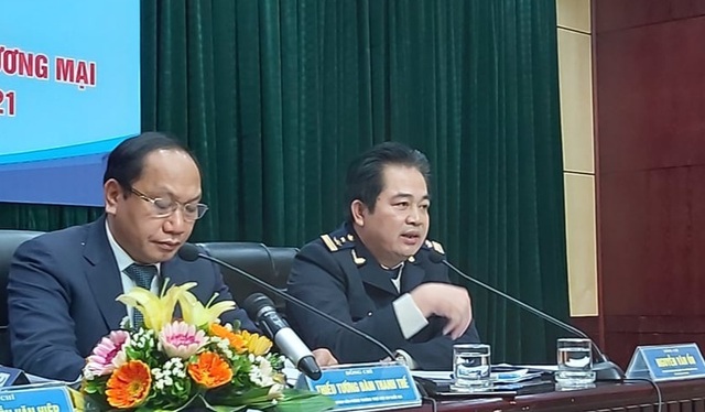Hơn 3 tháng chưa kiểm xong, hải quan phải bỏ tiền thuê kho bãi chứa hàng - 1 Hơn 3 tháng chưa kiểm xong, hải quan phải bỏ tiền thuê kho bãi chứa hàng - 1