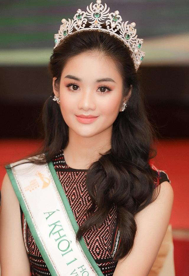 4 gương mặt nữ sinh tài sắc nổi bật của ĐH Công nghệ TP.HCM - 1 4 gương mặt nữ sinh tài sắc nổi bật của ĐH Công nghệ TP.HCM - 1