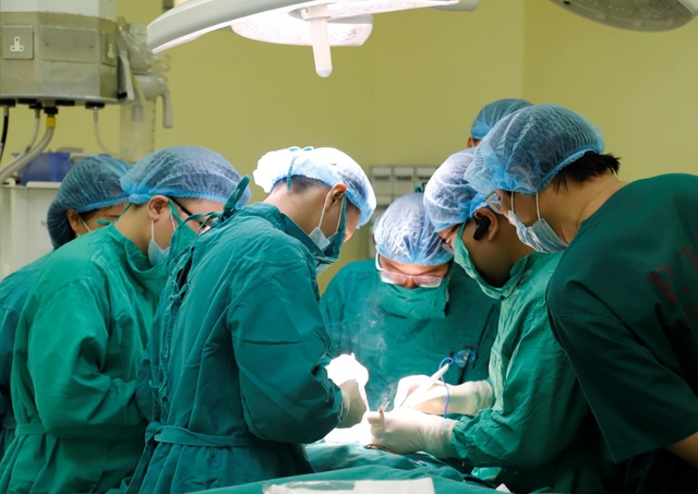 Ung thư vú được điều trị bằng cách nào? - 1 Ung thư vú được điều trị bằng cách nào? - 1