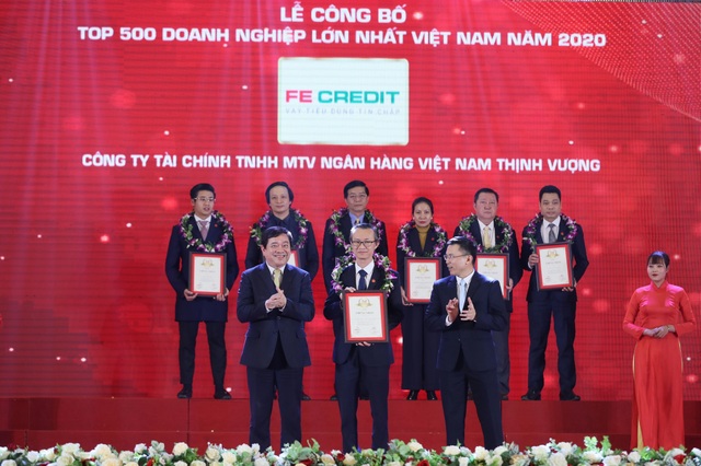 FE CREDIT giữ vị trí số 1 ngành dịch vụ tài chính do Vietnam Report bình chọn - 1 FE CREDIT giữ vị trí số 1 ngành dịch vụ tài chính do Vietnam Report bình chọn - 1