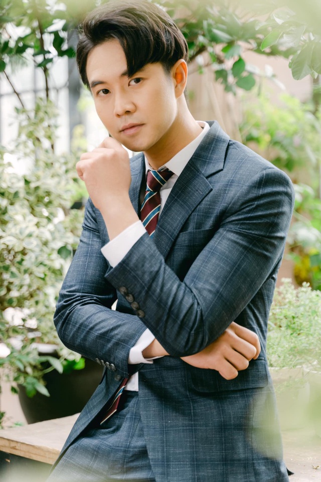 Ảnh cưới đẹp lung linh của MC Thùy Linh VTV với chồng kém 5 tuổi - 2 Ảnh cưới đẹp lung linh của MC Thùy Linh VTV với chồng kém 5 tuổi - 2