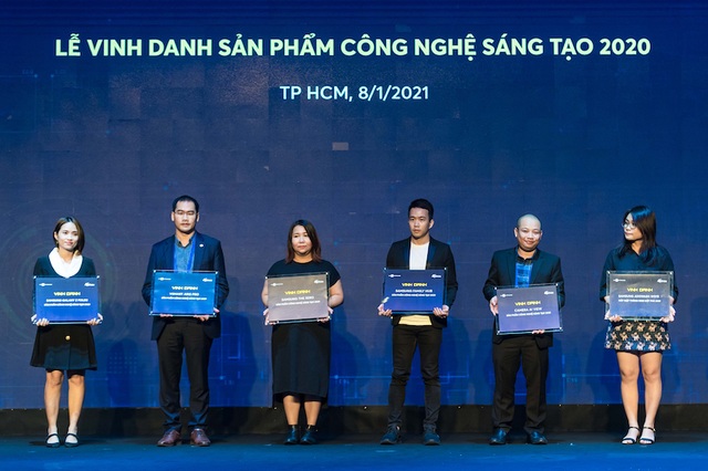 Vsmart - Thương hiện điện thoại Việt xuất sắc Tech Awards 2020 - 1 Vsmart - Thương hiện điện thoại Việt xuất sắc Tech Awards 2020 - 1